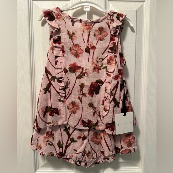 Victoria Beckham Floral set sleeveless Blouse and Shorts 4T - Picture 3 of 5